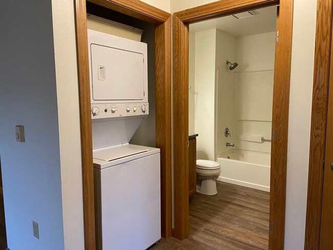 In Home Washer and Dryer - 2039 S Main St