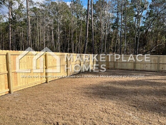 Building Photo - 390 Sessile Oak Dr