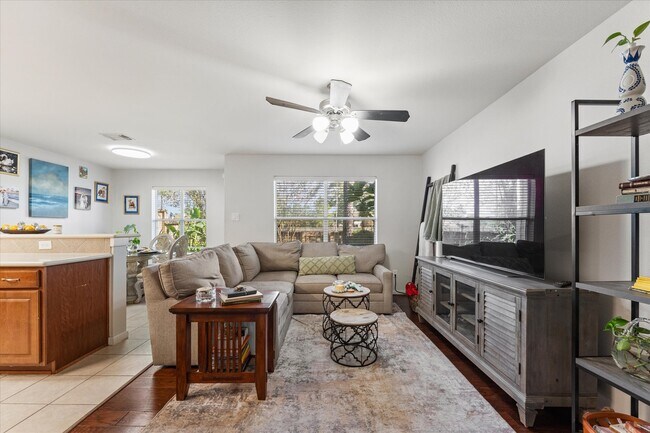 Building Photo - 1629 Grable Cove Ln