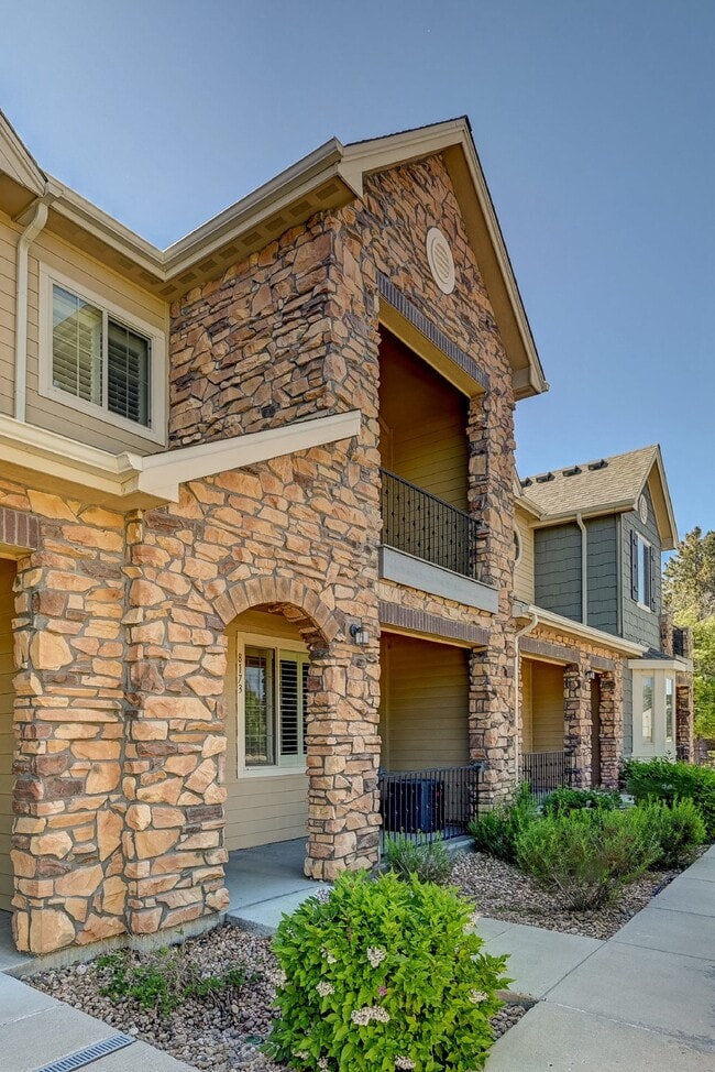 Building Photo - $2,750 - 2 Bed, 2.5 Bath Condo in Centenni...