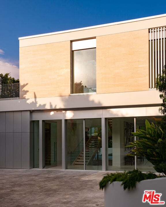 Building Photo - 642 Perugia Way