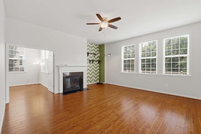 Building Photo - Sophisticated Colonial Offering Refined Finishes, Gourmet Kitchen & Spacious Floor Plan
