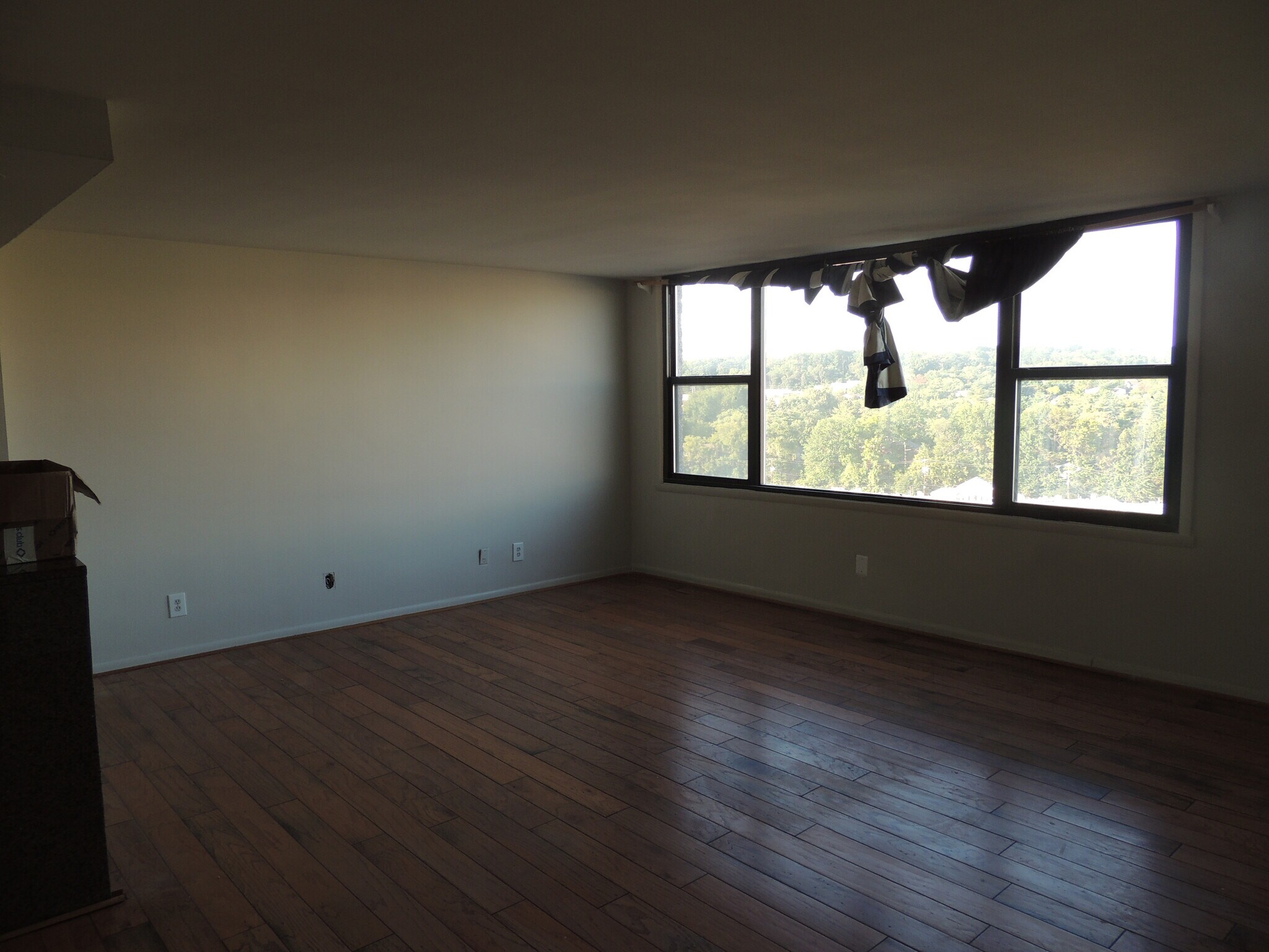 Building Photo - 4600 Duke St