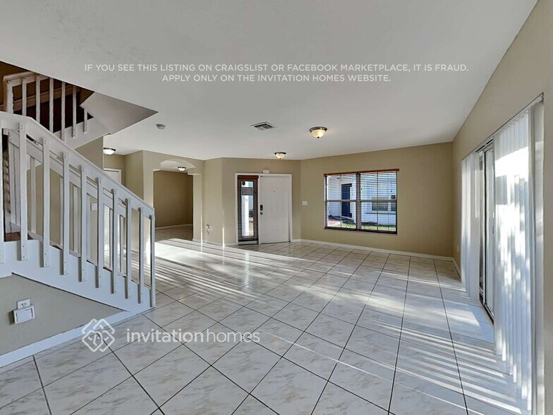 Building Photo - 4856 NW 116th Ct