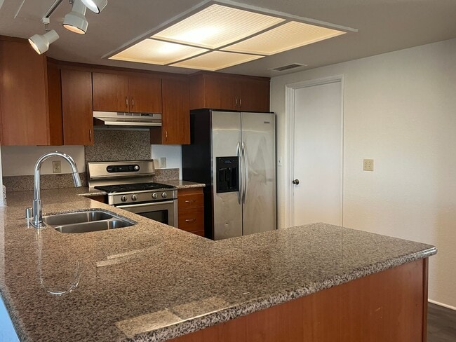 Building Photo - Spacious 3 Bedroom, 2 Bath Home for rent