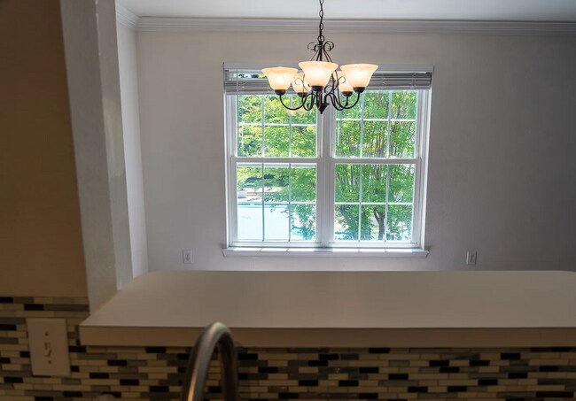 Building Photo - 12765 Fair Briar Ln