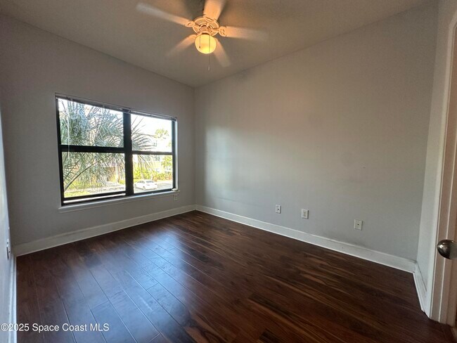 Building Photo - 6440 Borasco Dr