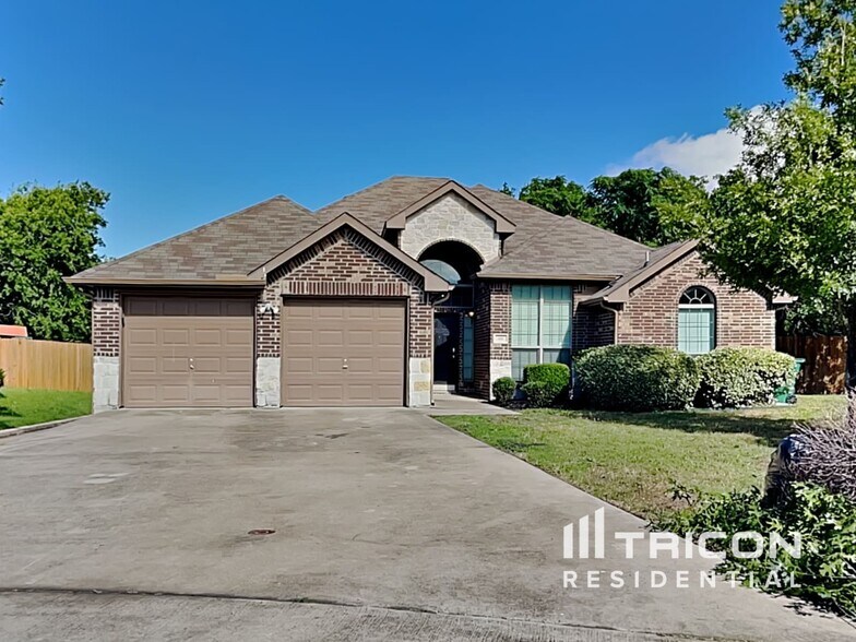 Building Photo - 88 Post Oak Dr