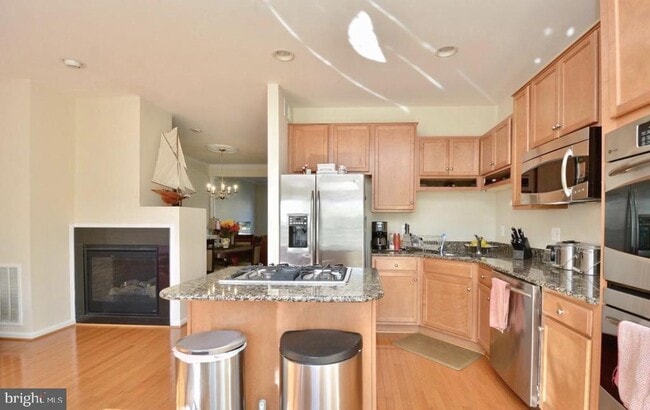 Building Photo - 2454 Battery Hill Cir