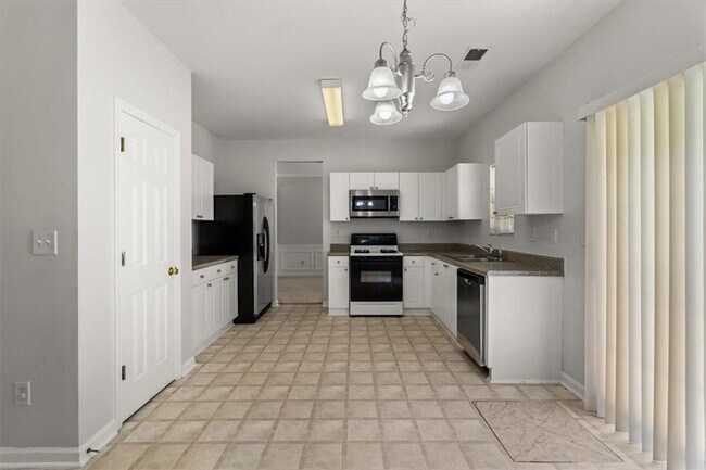 Building Photo - 7648 Cozy Ln