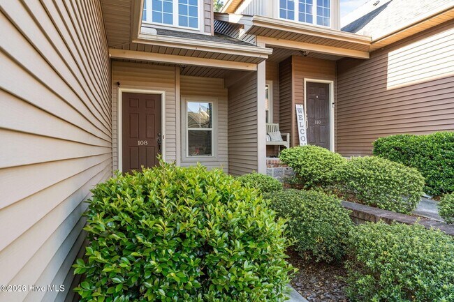Building Photo - 108 Cypress Cir