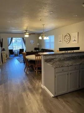 Building Photo - Fully furnished water front condos - BOAT SLIP INCLUDED