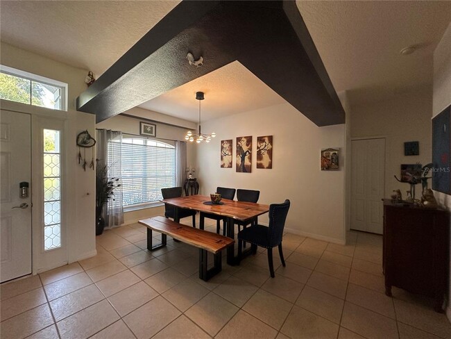 Building Photo - 3458 Chessington St