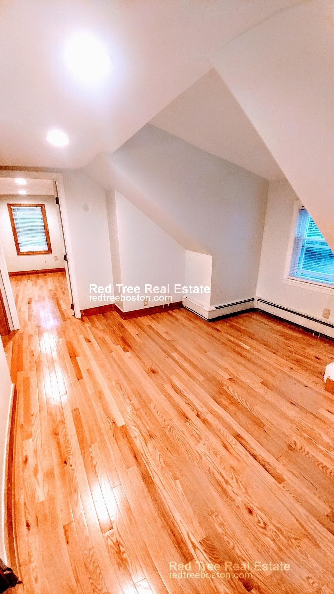 Building Photo - 479 High St