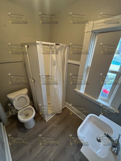 Building Photo - 80 Harvest St