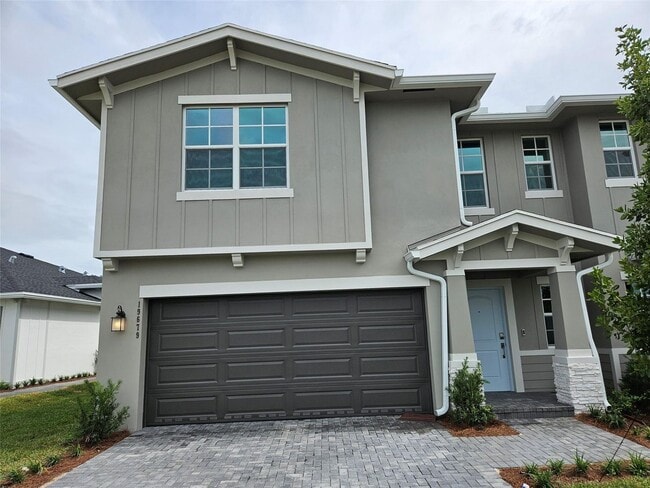 Building Photo - 2962 D Rd