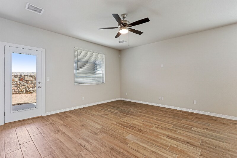Building Photo - 51025 Sand Verbena Ave
