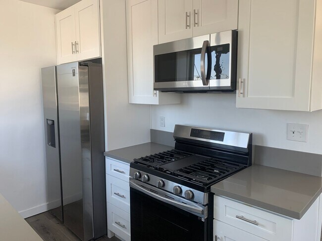 Interior Photo - Tropicana