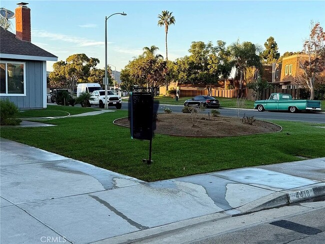 Building Photo - 4418 Jill St