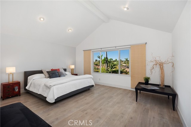 Building Photo - 25671 Cresta Loma