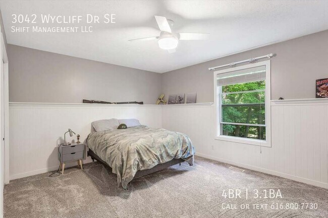 Building Photo - 3042 Wycliff Dr SE
