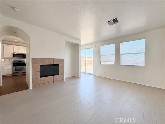 Building Photo - 14444 Moon Valley St