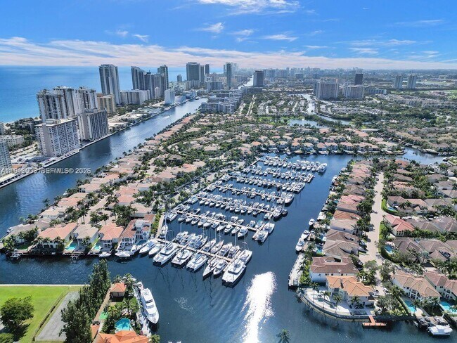 Building Photo - 1141 Waterside Ln