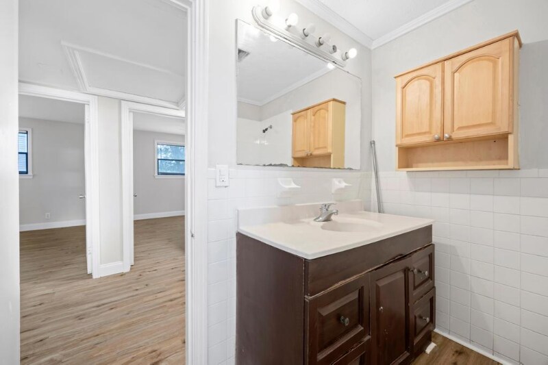 Building Photo - 6562 Ector Ct