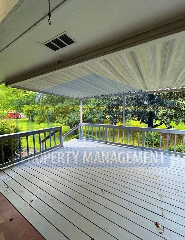 Building Photo - ***Coming soon!!***