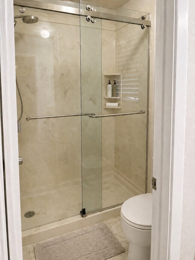 Building Photo - 309 Meadow Wood Ct