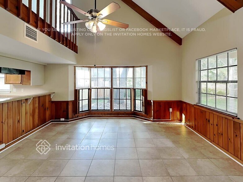 Building Photo - 311 Stanley Bell Dr