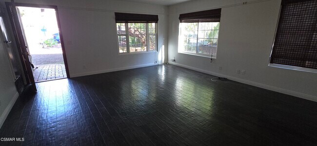 Building Photo - 143 Timber Rd