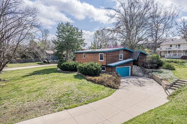 Building Photo - Please View 3D Virtual Walk-Through Before Scheduling a Showing