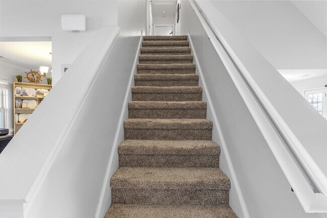 Building Photo - 3 Bedroom + Bonus Room Home with Main Floor Primary Suite & Community Pool Access