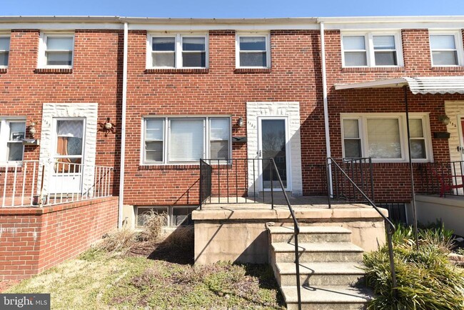 Primary Photo - 1130 Linden Ave