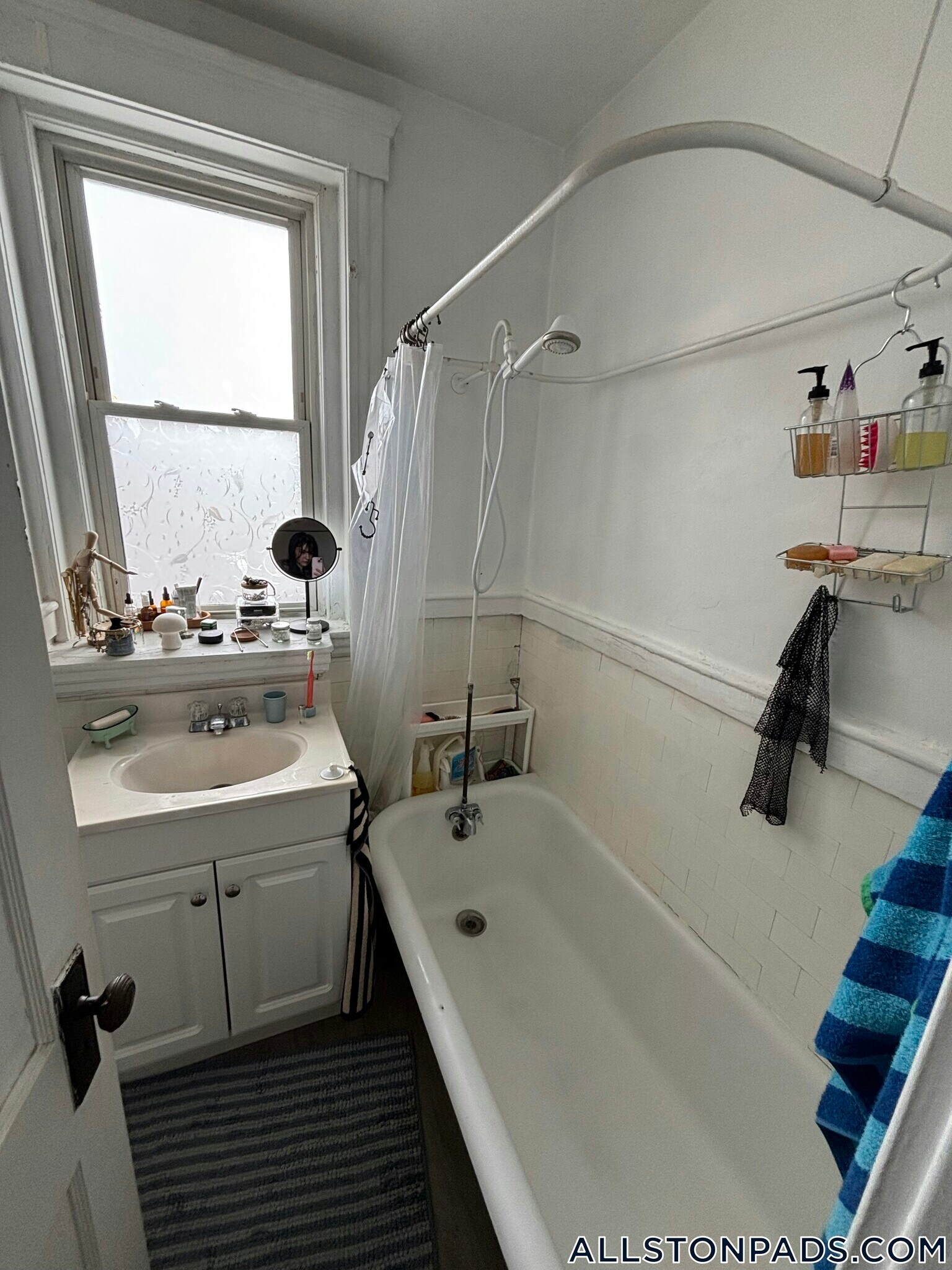 Building Photo - 28 Quint Ave