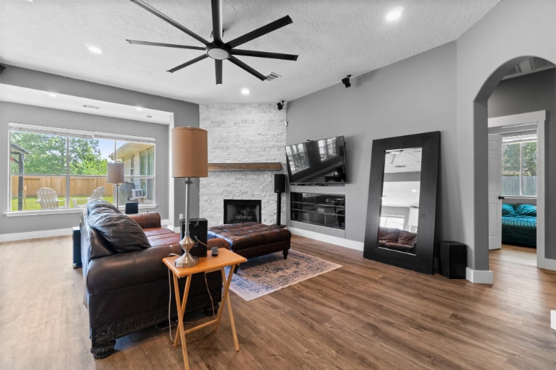 Building Photo - 6310 Briar Cross Ct