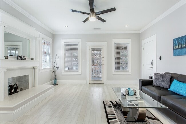 Building Photo - 4719 Junius St