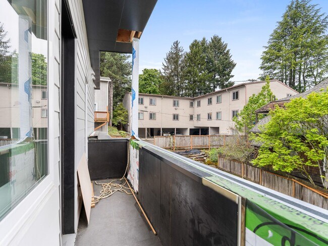 Building Photo - Modern New Construction - Minutes from Downtown PDX & OHSU