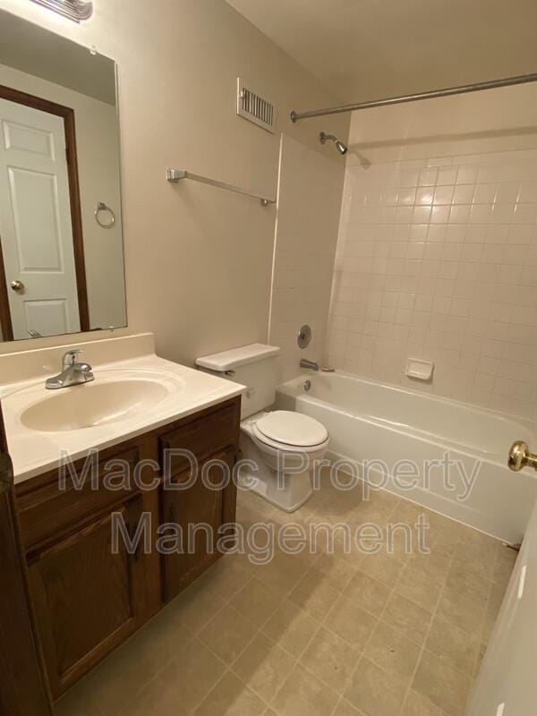 Building Photo - 10717 S Jamie Pl