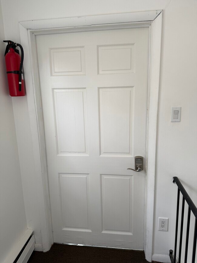 Building Photo - 126 4th Ave