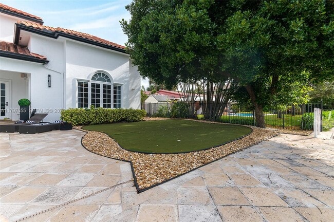 Building Photo - 1309 Middle River Dr