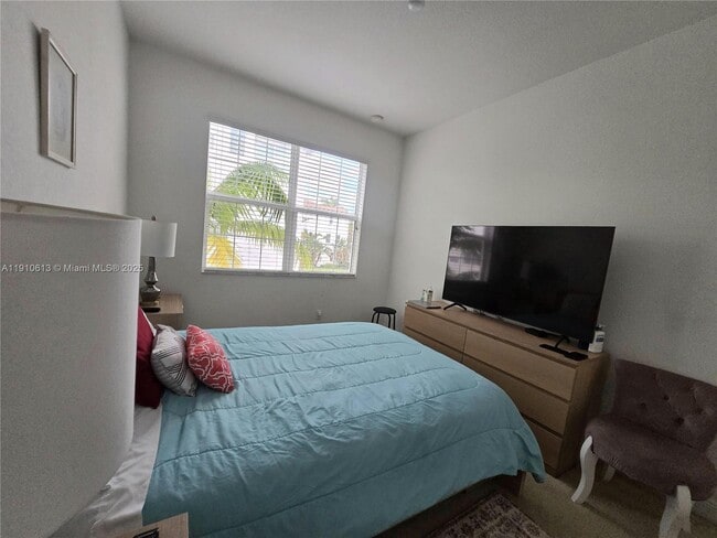 Building Photo - 11938 SW 26th Ct