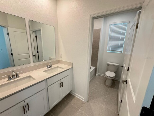 Building Photo - 2430 Peace Of Mind Ave