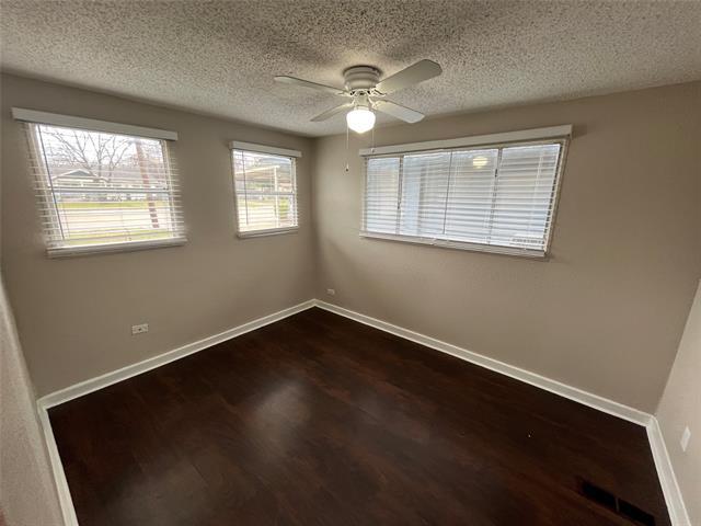 Building Photo - 2442 SE 14th St