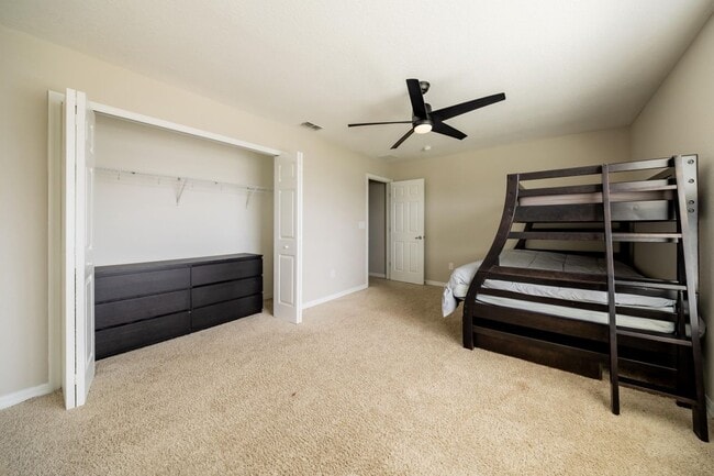 Building Photo - 2942 Fieldwood Cir