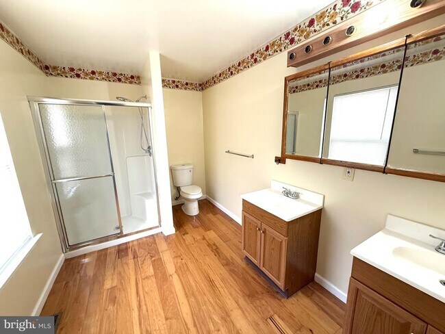 Building Photo - 402 Kiamensi Rd