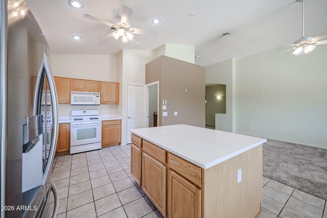 Building Photo - 18100 N Coconino Dr