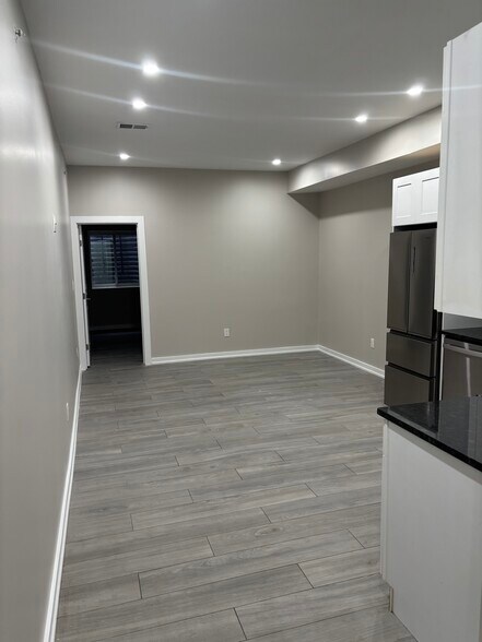 Building Photo - 2222 N 17th St