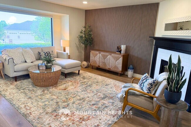 Building Photo - 3987 Red Tail Dr